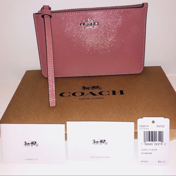 Coach Wristlet - Picture 3 of 4